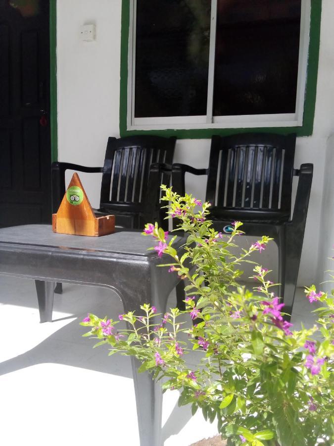 Green House Inn Trincomalee Exterior photo
